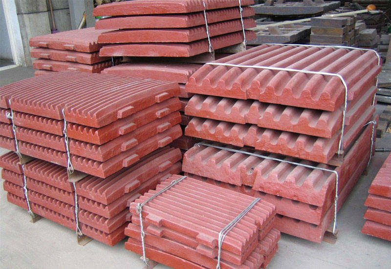 Má nghiền thép mangan Mn13 chống mài mòn cho máy nghiền hàm